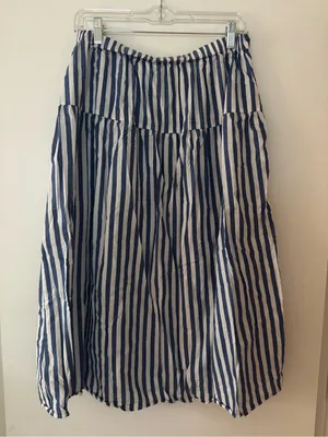 Old Navy Blue and White Striped A-Line Midi Skirt Size Medium thumbnail 6