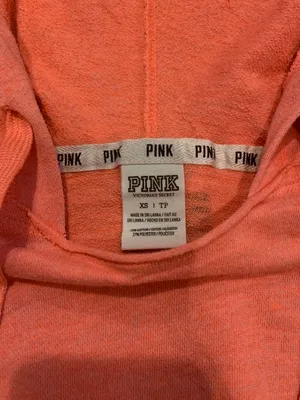 PINK - Victoria's Secret Sweatshirt thumbnail 3