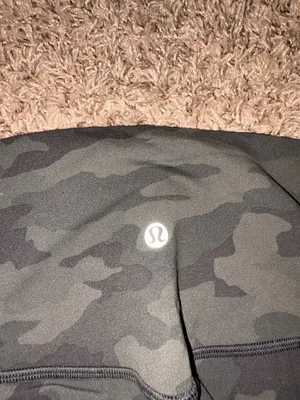 LuLuLemon Align High Rise Crop 21" Leggings Size 4 Heritage 365 Camo Dark Olive thumbnail 3
