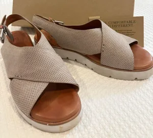 Kenneth Cole Perforated Crisscross Slingback Sandals in Light Beige thumbnail 1