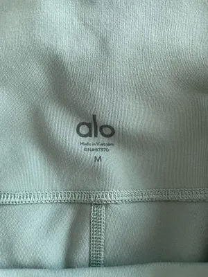 Alo Yoga Airbrush High-Waisted Biker 5" Shorts M thumbnail 6