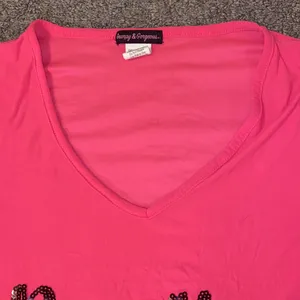 Charlotte Russe Grumpy and Gorgeous Bonita Pink Sparkly Pajama Top thumbnail 3