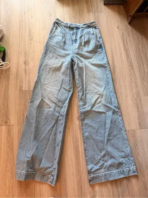 High-Rise Wide Leg Women's Jeans in Light Blue thumbnail 1