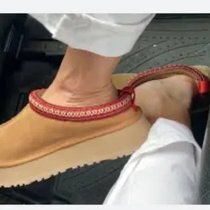 Cozy Tan Slip-On Slippers with Red Trim size 41/9.5 thumbnail 2