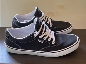 Vans Black and White Classic Sneakers thumbnail 1