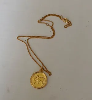 Gold Necklace thumbnail 1