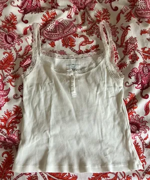 Brandy Melville Top thumbnail 1