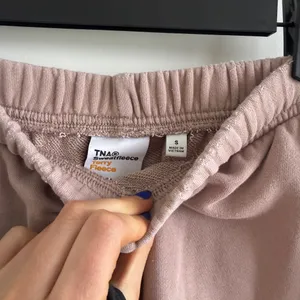 TNA Aritzia Sweatfleece Lounge Shorts thumbnail 3