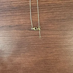Elegant Gold Necklace thumbnail 3