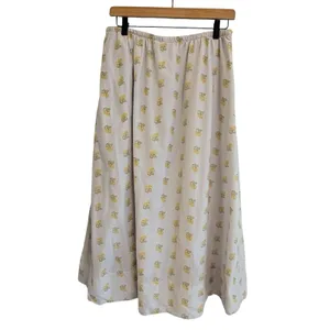 Universal Thread Boho Cottage Floral Peasant Skirt Size M Coastal Grandma thumbnail 3