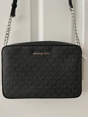 Michael Kors Purses thumbnail 1