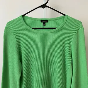 Talbots Size M Green Sweater Ribbed‎ Knit Button Cuff Long Sleeve Top Pullover thumbnail 2
