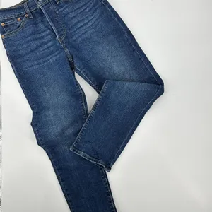 Levi’s Wedgie Straight Jeans Denim Button Fly Stretch Dark Wash Size 29 thumbnail 1