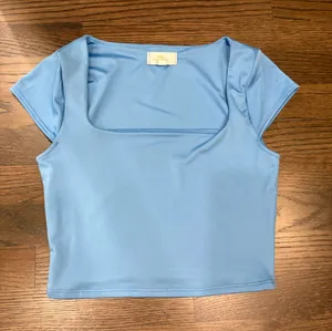 Live in the Moment Top Square Neck Crop Blue thumbnail 1