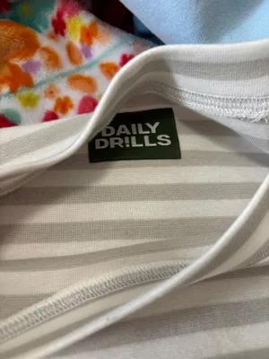 Daily drills striped set m/l thumbnail 2