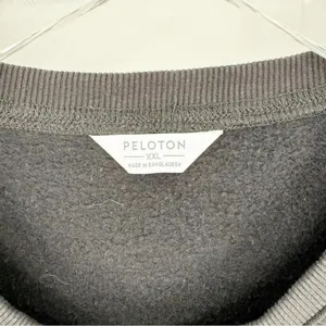Peloton Unisex Holiday Crewneck‎ Sweatshirt XXL Black Athleisure thumbnail 5