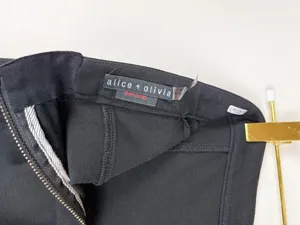 Alice + Olivia Employed Black Seam Front Stretch Leggings Pants Size 0 thumbnail 10