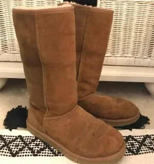 UGG Classic Chestnut Tall Boots thumbnail 1