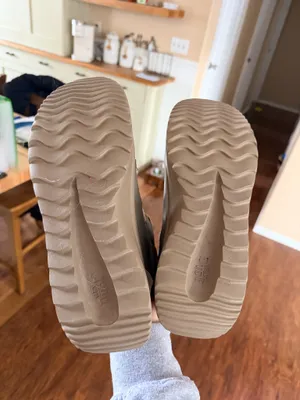 Hey Dude Women’s Slip-On thumbnail 3