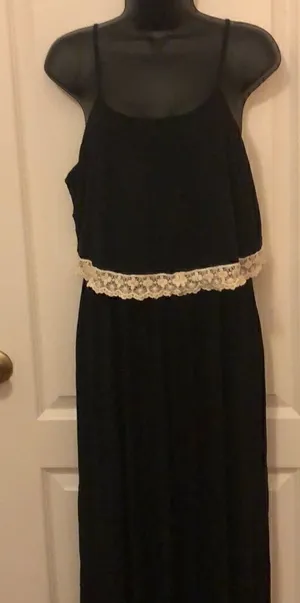 Cloud sky black maxi dress size large with crochet lace thumbnail 1