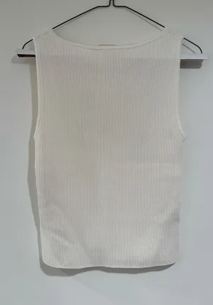 Abercrombie & Fitch Ribbed Knit Top thumbnail 1