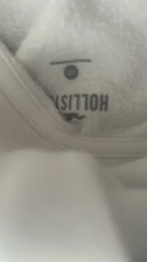 hollister white hoodie thumbnail 4