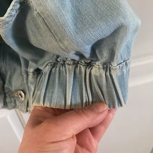 Vintage Zara Short scrunched Denim Vest thumbnail 8