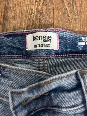 Kensie High Rise Jeans thumbnail 2