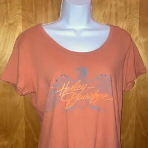 Orange Harley Davidson Motorcycle Milwaukee, WI T-Shirt Size Medium thumbnail 3