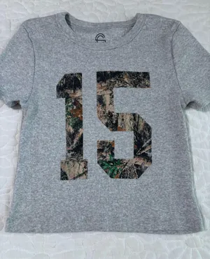 Camo number cropped top  thumbnail 1