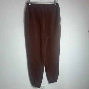 Nuuds Cozy Brown Sweatpants in Brown thumbnail 6