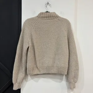 H&M Tan Waffle Knit Chenille Mock Neck Sweater Size Large Fall Soft thumbnail 4