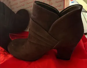 FINAL MARKDOWN American Eagle Outfitters Dark Brown Heeled Boots 5 1/2 thumbnail 1