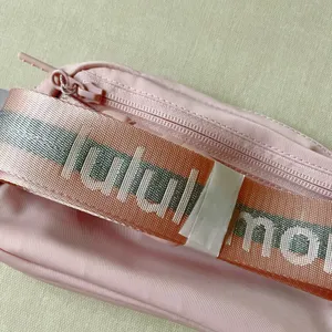 Lululemon Everywhere Belt Bag 1L - Pink Mist/Silver thumbnail 5