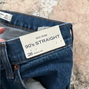 Abercrombie & Fitch Mid Rise 90s Straight Jeans Medium Wash Size 28 Regular thumbnail 6