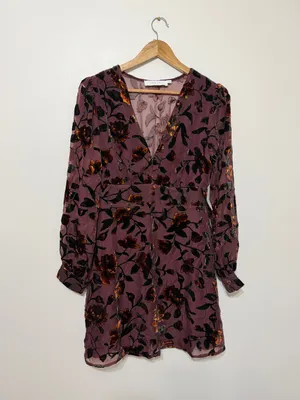 NWT ASTR The Label Vivian Burnout Floral Velvet Mini Dress Size Medium NEW thumbnail 2