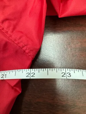 Columbia Women’s Red Lightweight Windbreaker Jacket Size Medium thumbnail 9