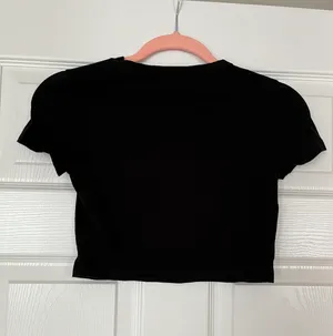 SheIn Crop Top thumbnail 2