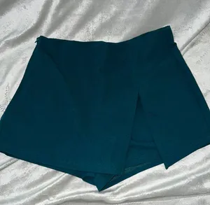 SheIn Mini Pencil Skirt With Shorts thumbnail 2
