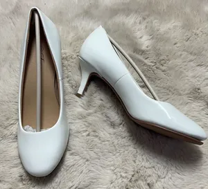 Forever 21 White Heels Size 6 thumbnail 1