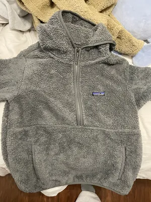 Patagonia Half Zip thumbnail 2