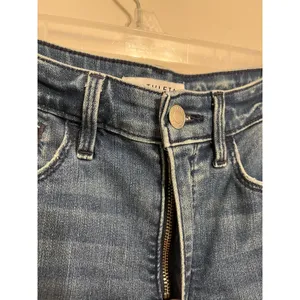 Athleta Sculptek Flare Jean In Medium Wash Size 6 thumbnail 7