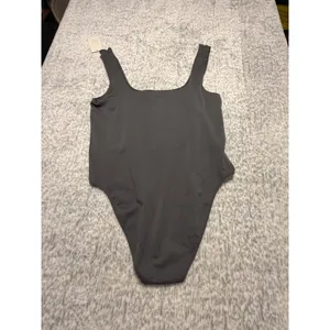 A‎ New Day Women's Grey Square Neck Tank Bodysuit Size XXL thumbnail 4