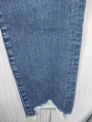 Abercrombie & Fitch Simone High-Rise Distressed Casual Ankle Skinny Jeans thumbnail 5