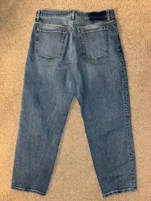 Abercrombie High Rise Mom Jeans thumbnail 3