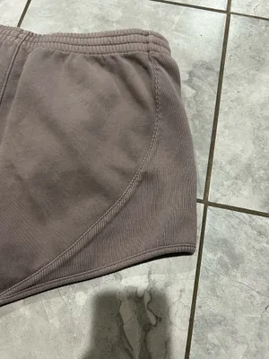 Vs pink rhtf brown sweatshorts size large Gray thumbnail 7