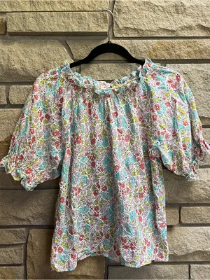 Anthropologie Jennifer Grace Floral Smocked Neck Top in Mint, Lilac, Pink Medium thumbnail 2