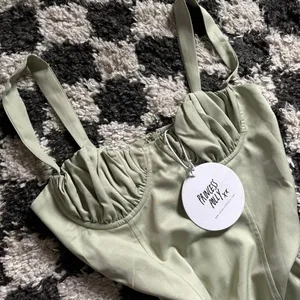 Princess Polly New With Tags Green Mini Dress thumbnail 1