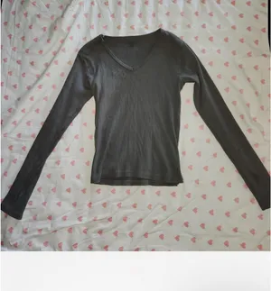 Grey Brandy Melville Long Sleeve thumbnail 2