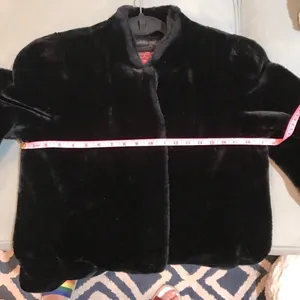 Vintage ILGWU Sasson faux fur black coat Size 10 glam fancy dressy, made in USA thumbnail 7